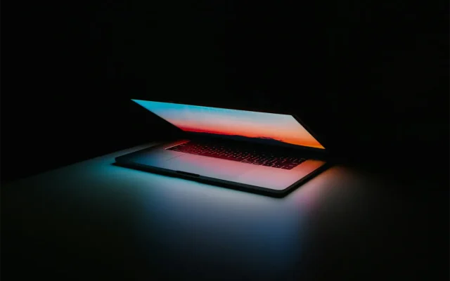 Win11使用教程 Windows 11使用教程与操作封面