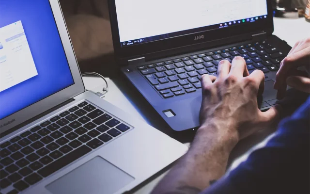Win11使用教程 Windows 11使用教程与操作封面
